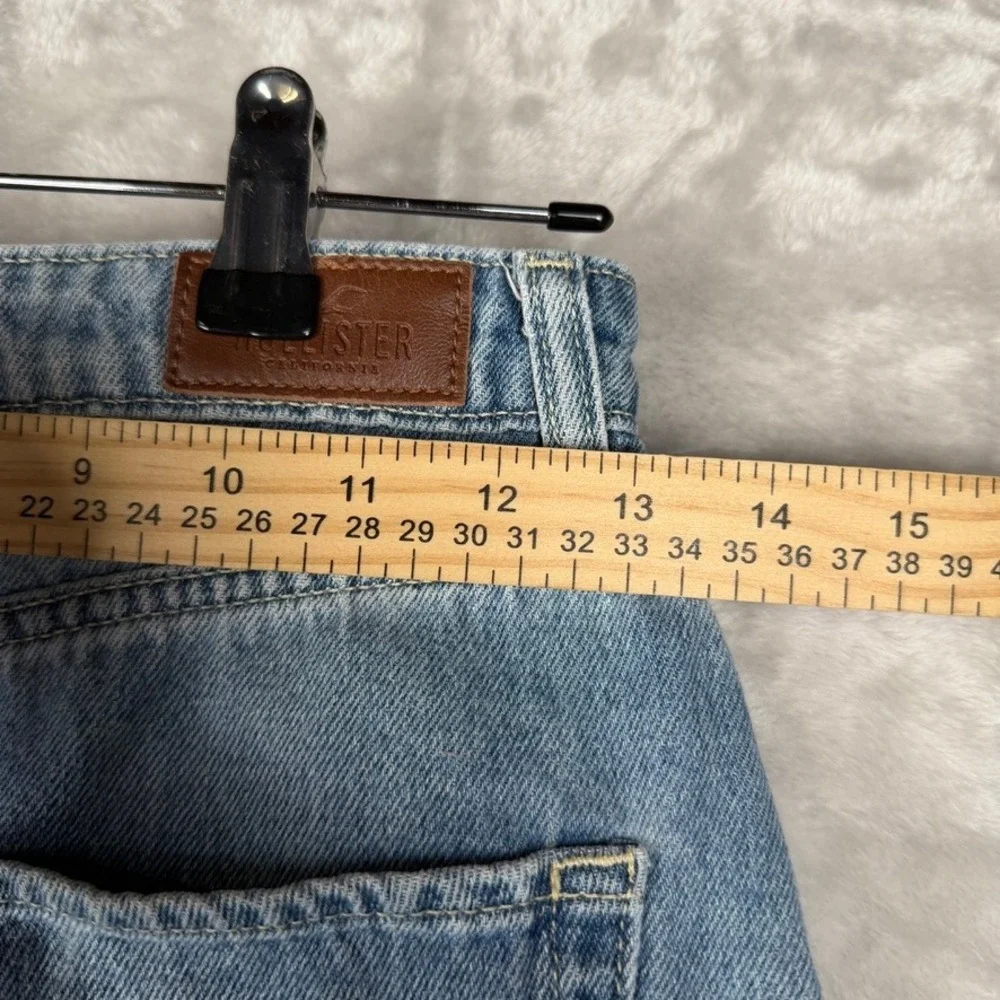 Hollister Ultra‎ High Rise Ripped Distressed Denim Mini Skirt Size 3